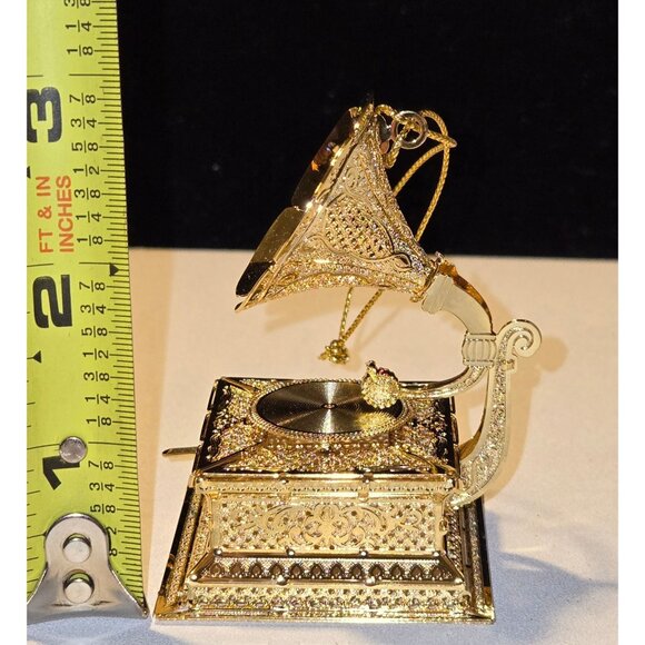 Danbury Mint Phonograph Victrola Ornament extremely detailed! 22kt gold plated - Picture 5 of 5